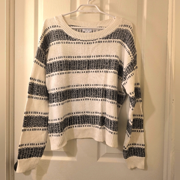 NWOT | Black and White Cotton Sweater | Size Medium - Picture 1 of 7